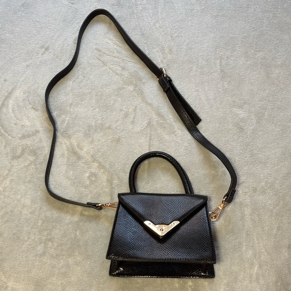 Cute Snake Skin Mini Purse